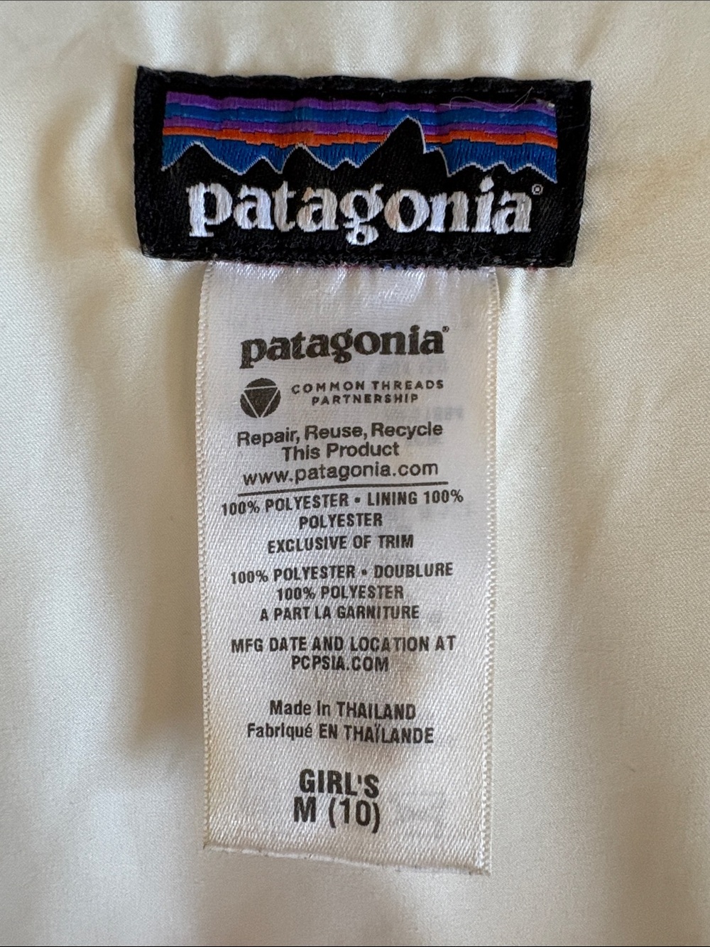 Patagonia White Faux Fur Girls Medium (10) Coat/Jacket - Picture 2 of 13